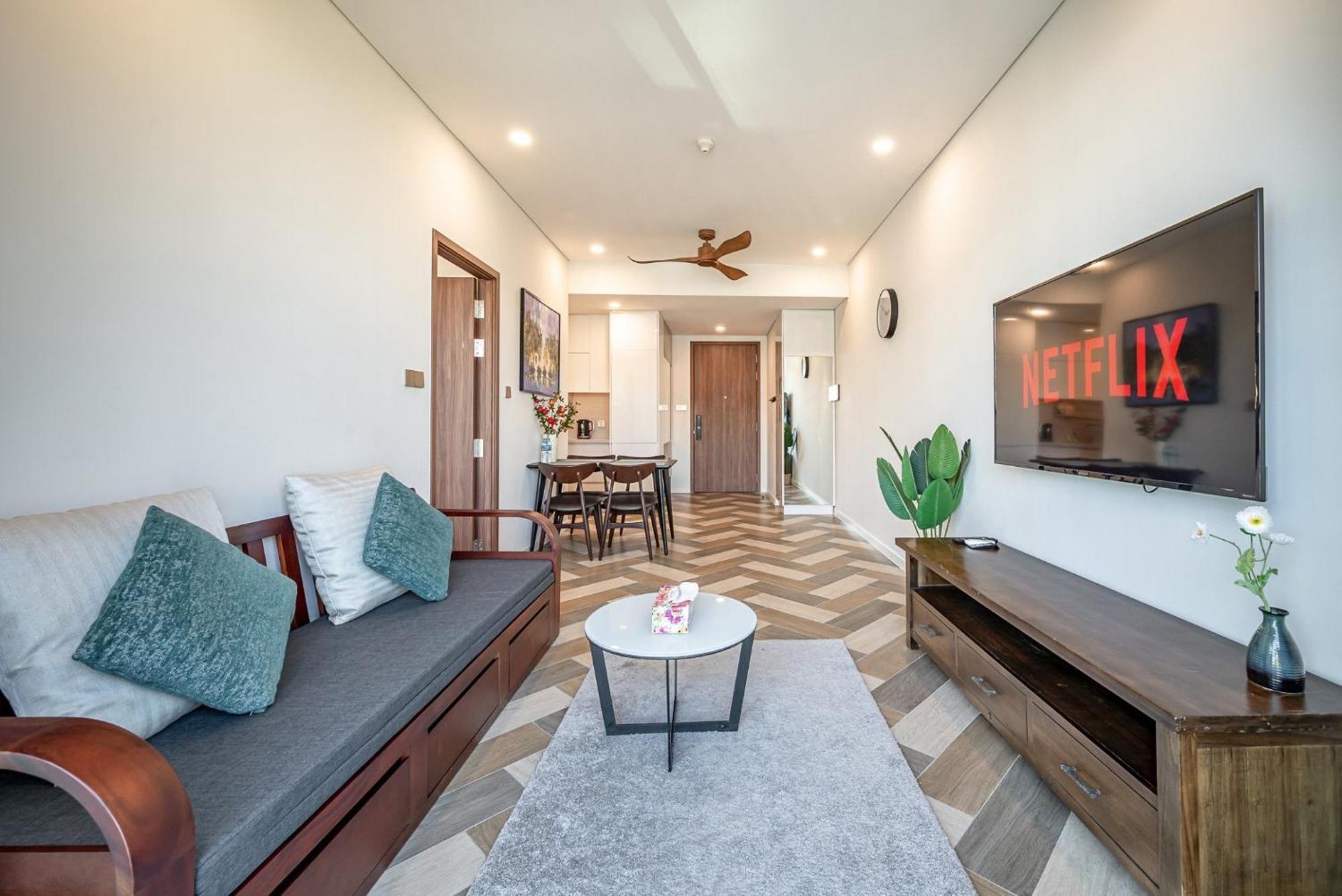 Appartement The Crest-central Saigon Riverside -free Pool-gym-sauna Room-yoga