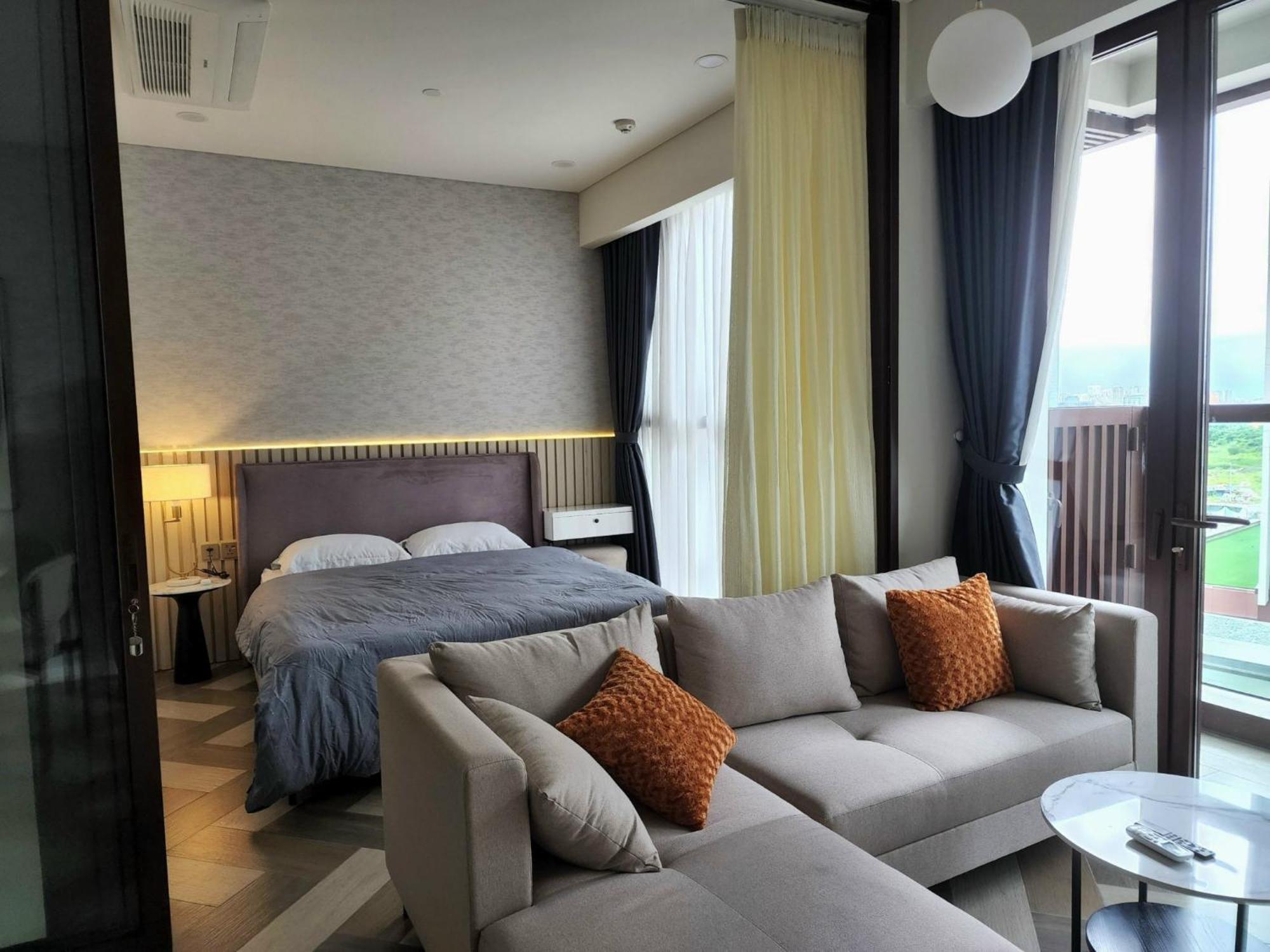 The Crest-central Saigon Riverside -free Pool-gym-sauna Room-yoga Appartement Hô Chi Minh-Ville
